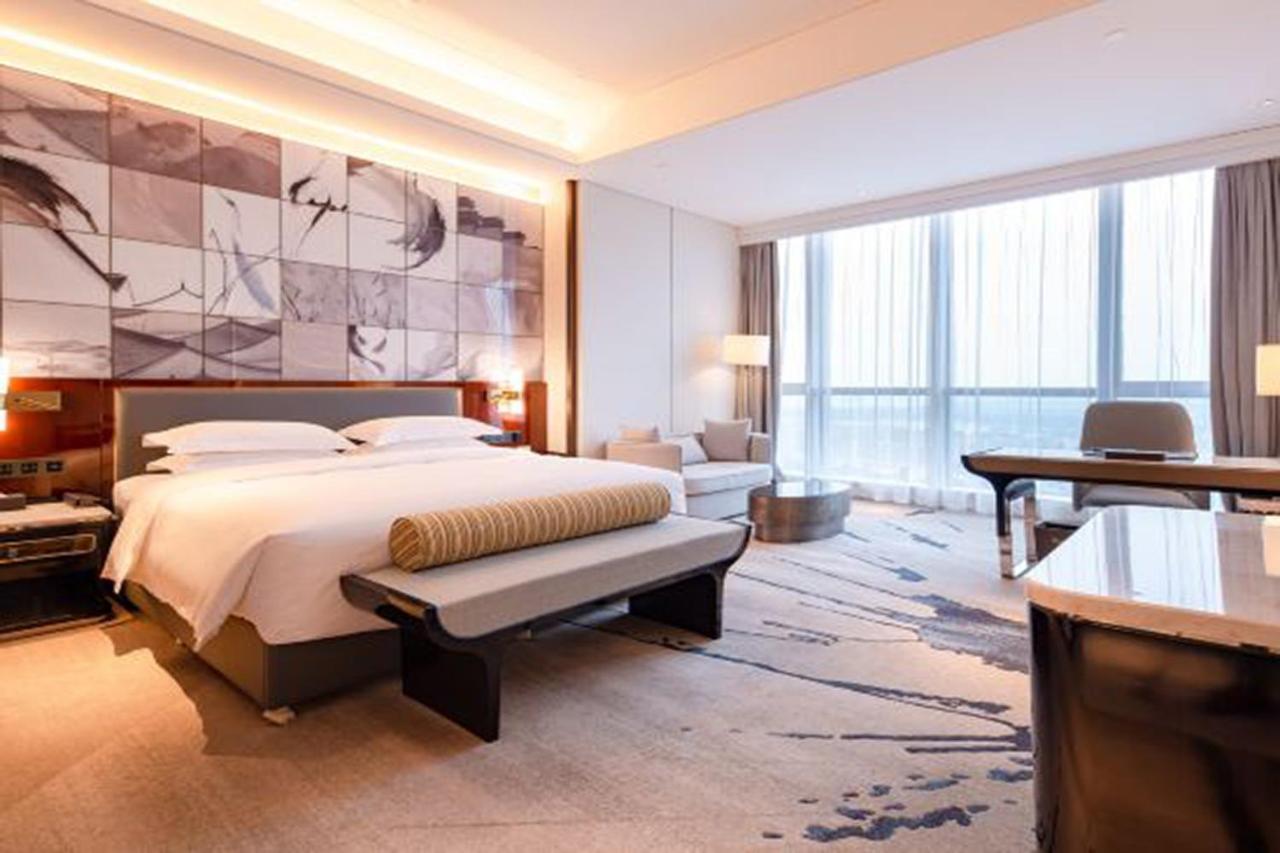 Wyndham Grand Suzhou Fenhu Hotel Xinta Buitenkant foto