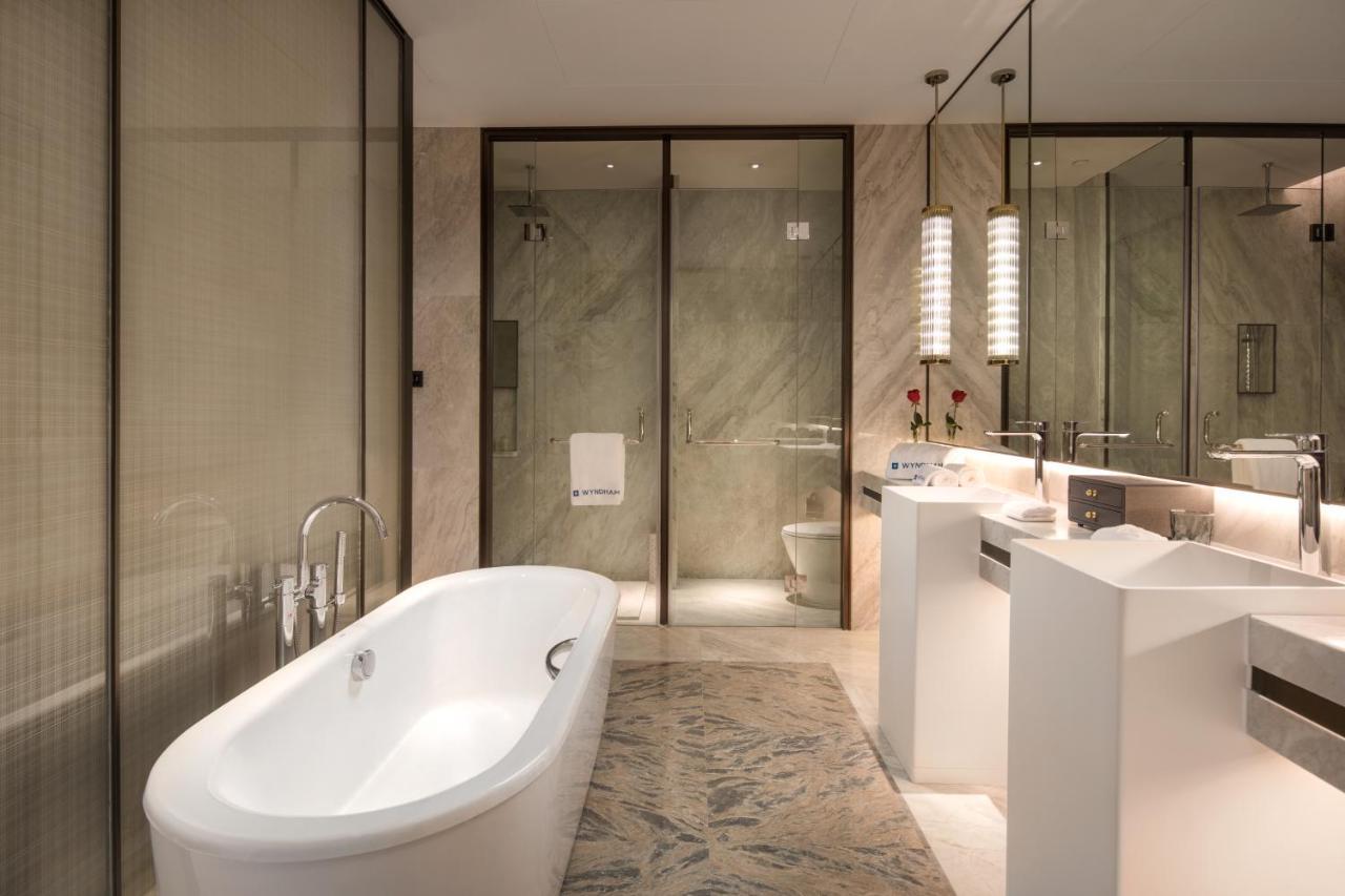 Wyndham Grand Suzhou Fenhu Hotel Xinta Buitenkant foto