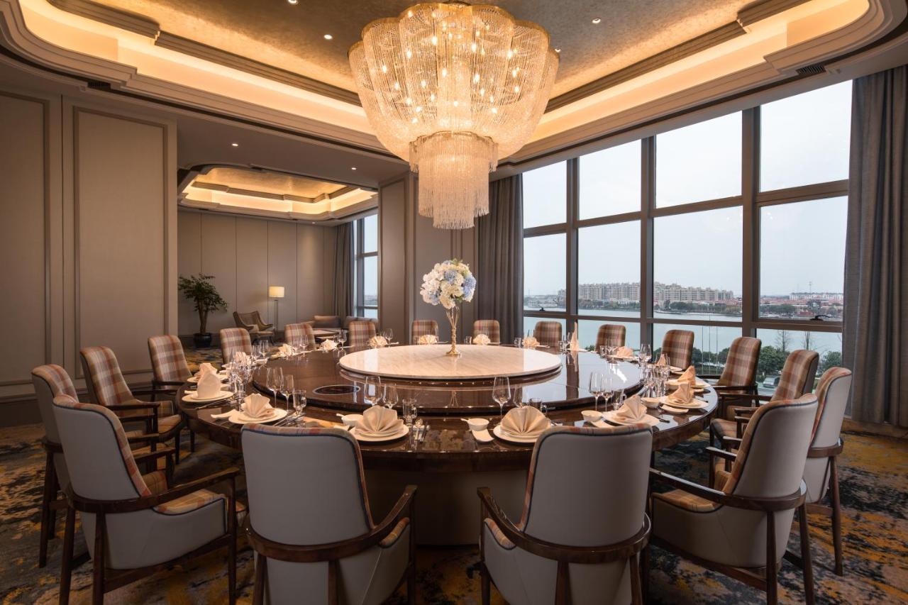 Wyndham Grand Suzhou Fenhu Hotel Xinta Buitenkant foto