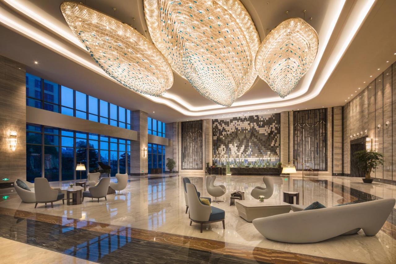 Wyndham Grand Suzhou Fenhu Hotel Xinta Buitenkant foto