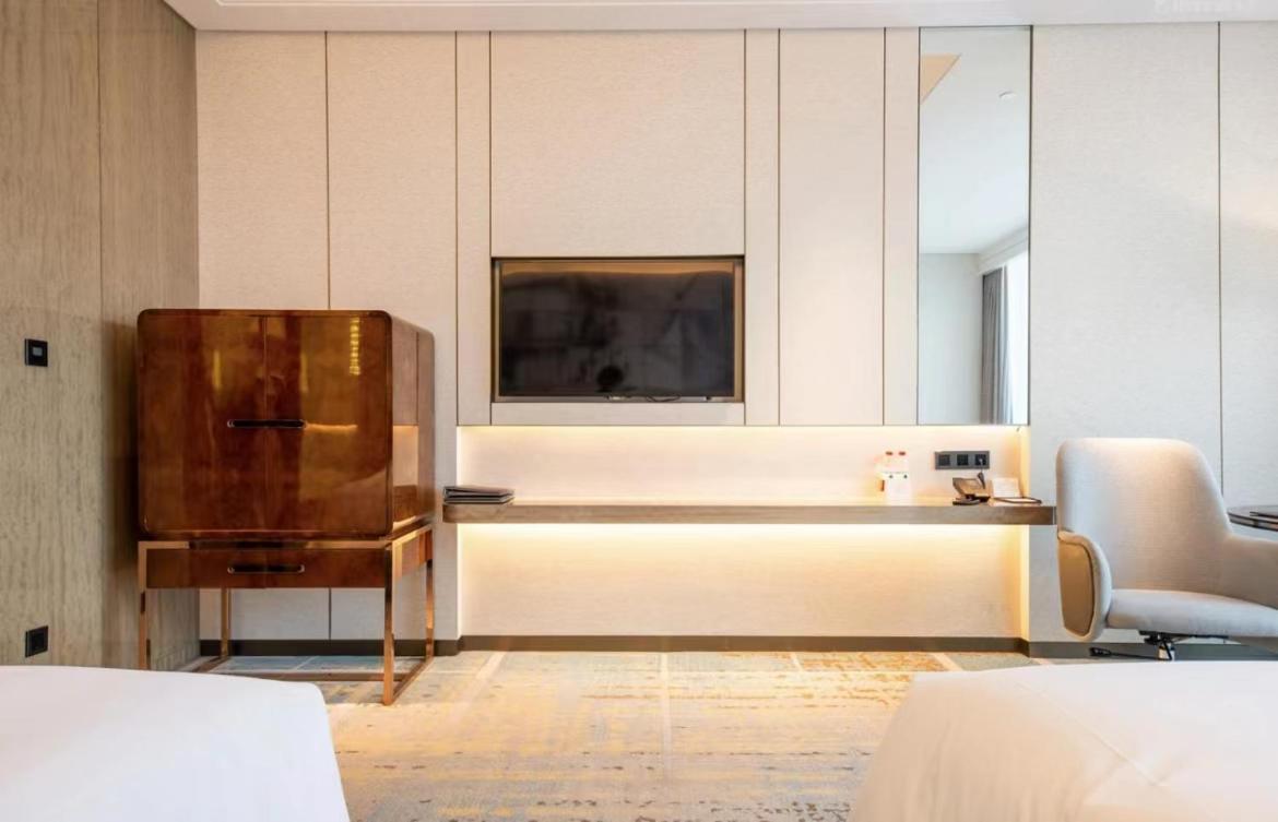 Wyndham Grand Suzhou Fenhu Hotel Xinta Buitenkant foto