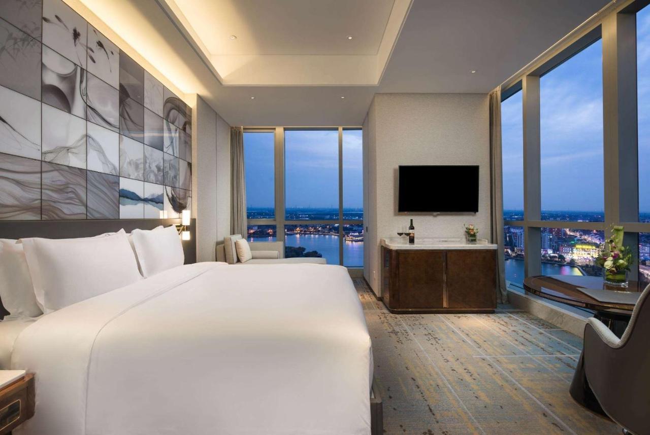 Wyndham Grand Suzhou Fenhu Hotel Xinta Buitenkant foto